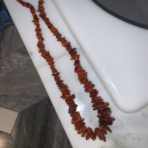 AMBER NECKLACE